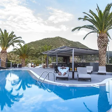 Apartahotel Armonia Nakas Yénion